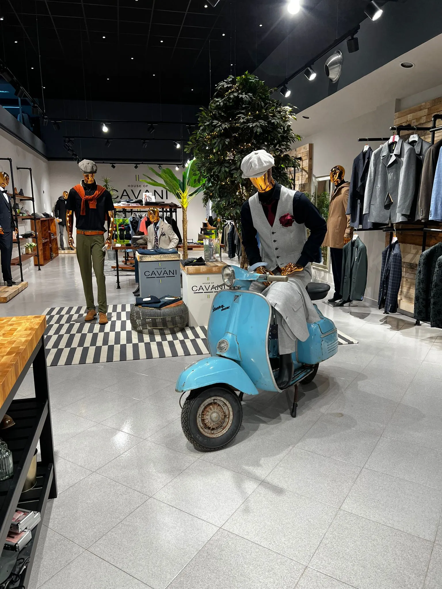 retail clothing display installation chelmsford